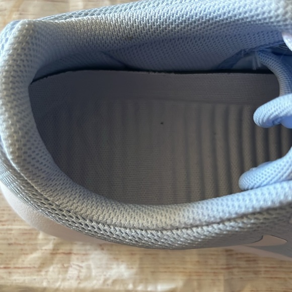 Nike baby blue size 71/2 like New